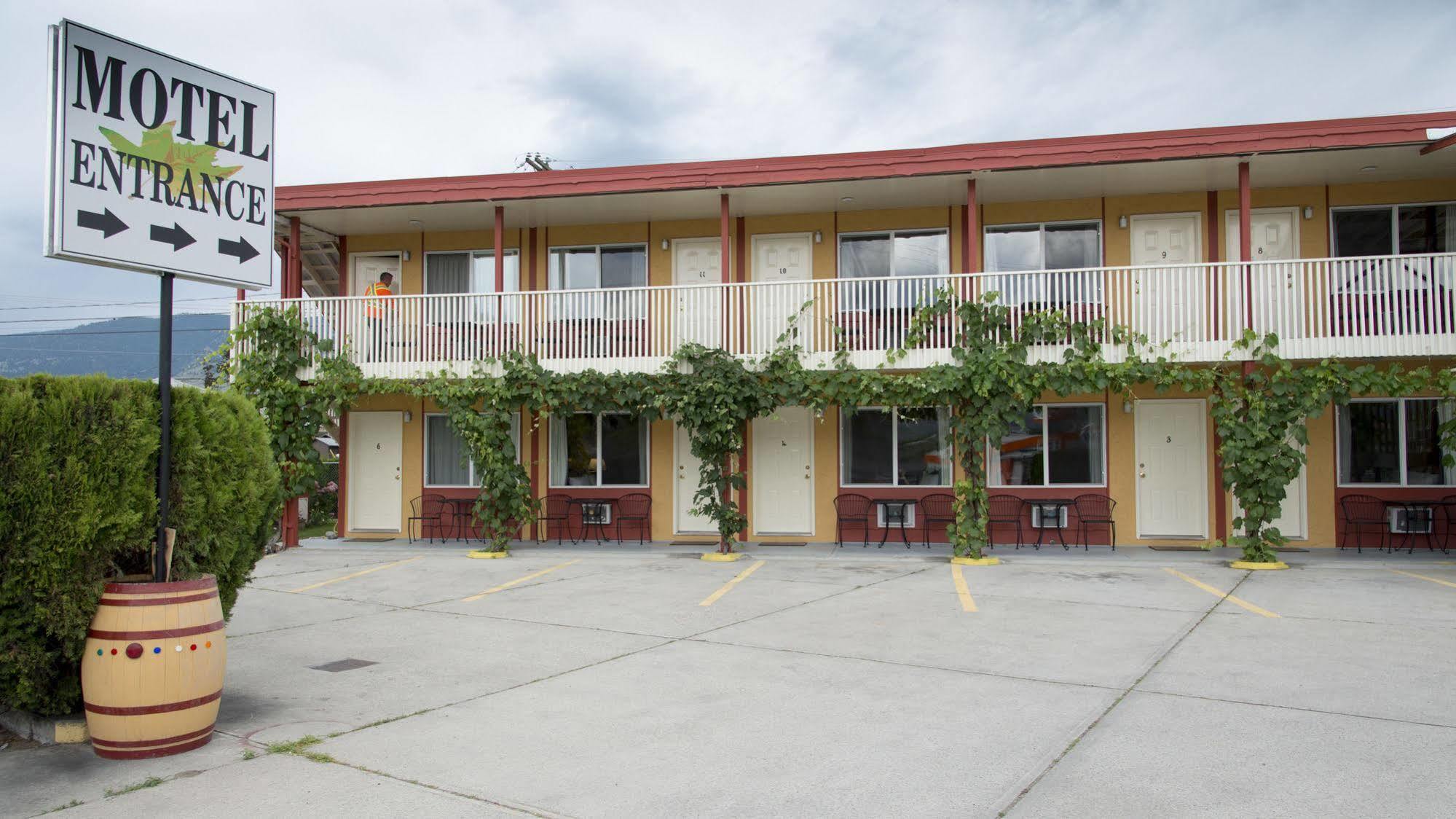 Maple Leaf Motel Inn Towne Osoyoos Εξωτερικό φωτογραφία