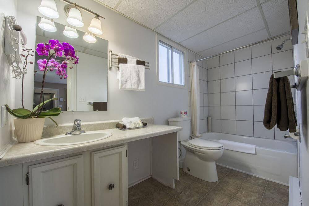 Maple Leaf Motel Inn Towne Osoyoos Εξωτερικό φωτογραφία